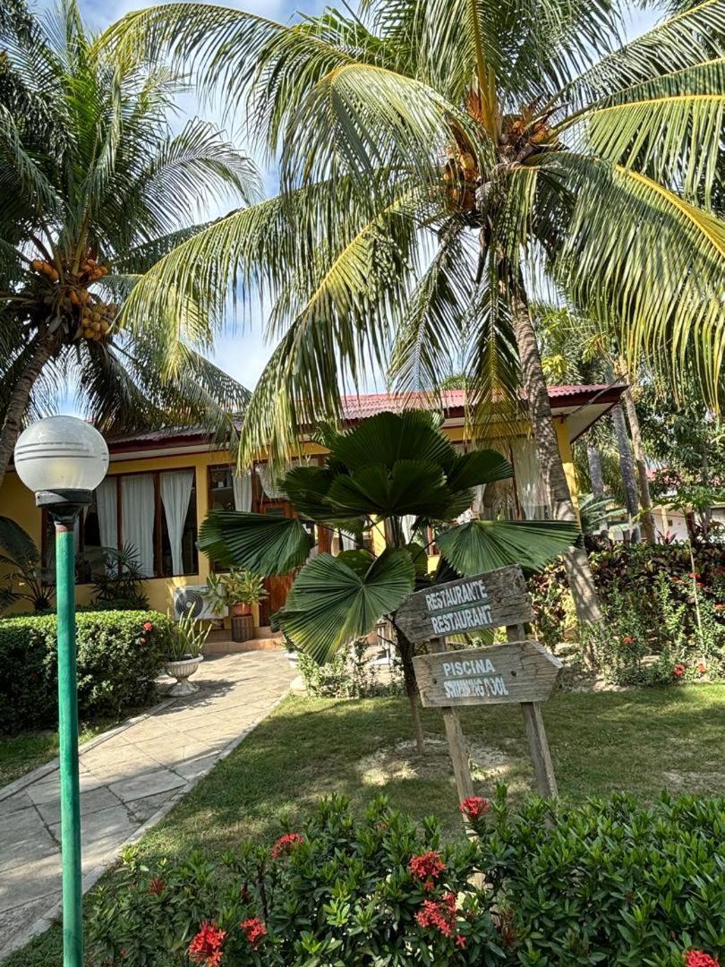 Palm Malinamoc Hotel Dili Kültér fotó