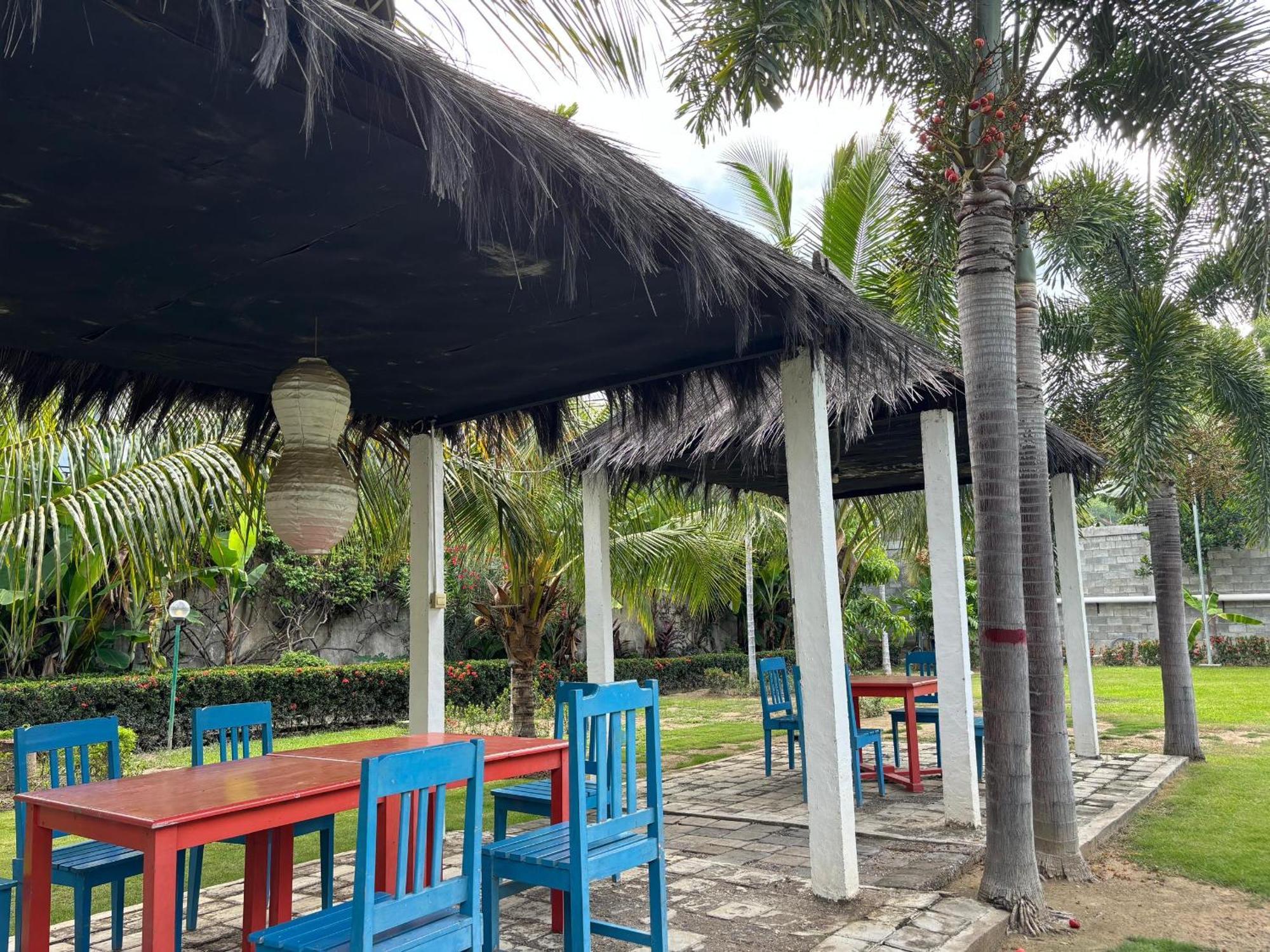 Palm Malinamoc Hotel Dili Kültér fotó